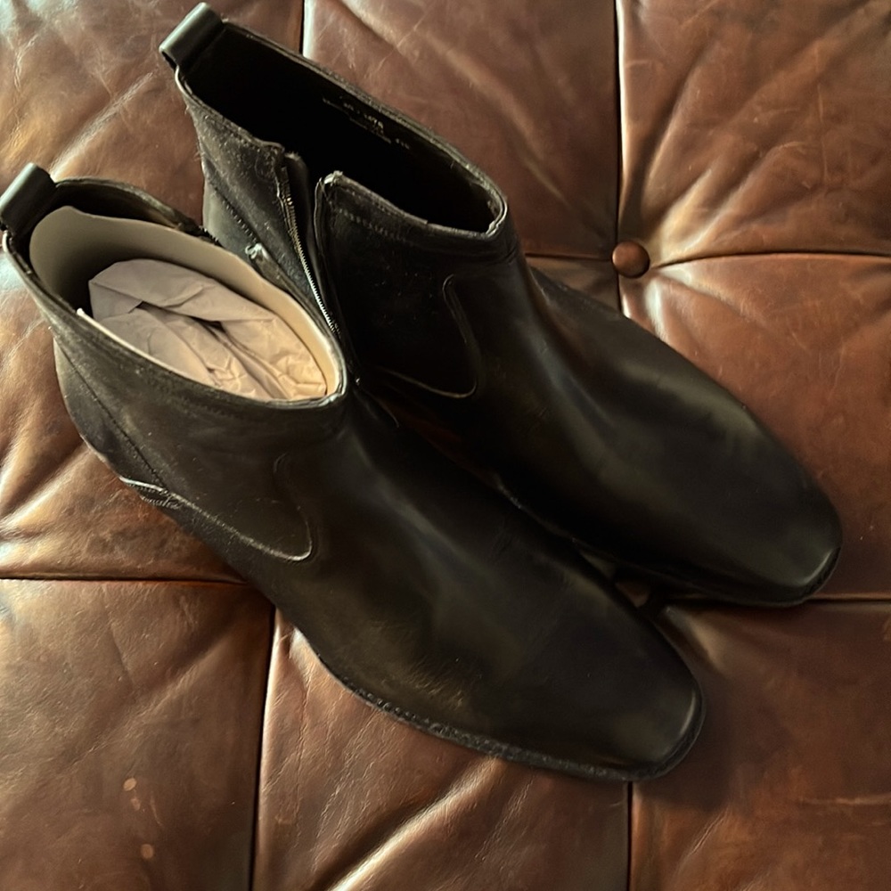 Mens Johnston & Murphy Black zipper Boots